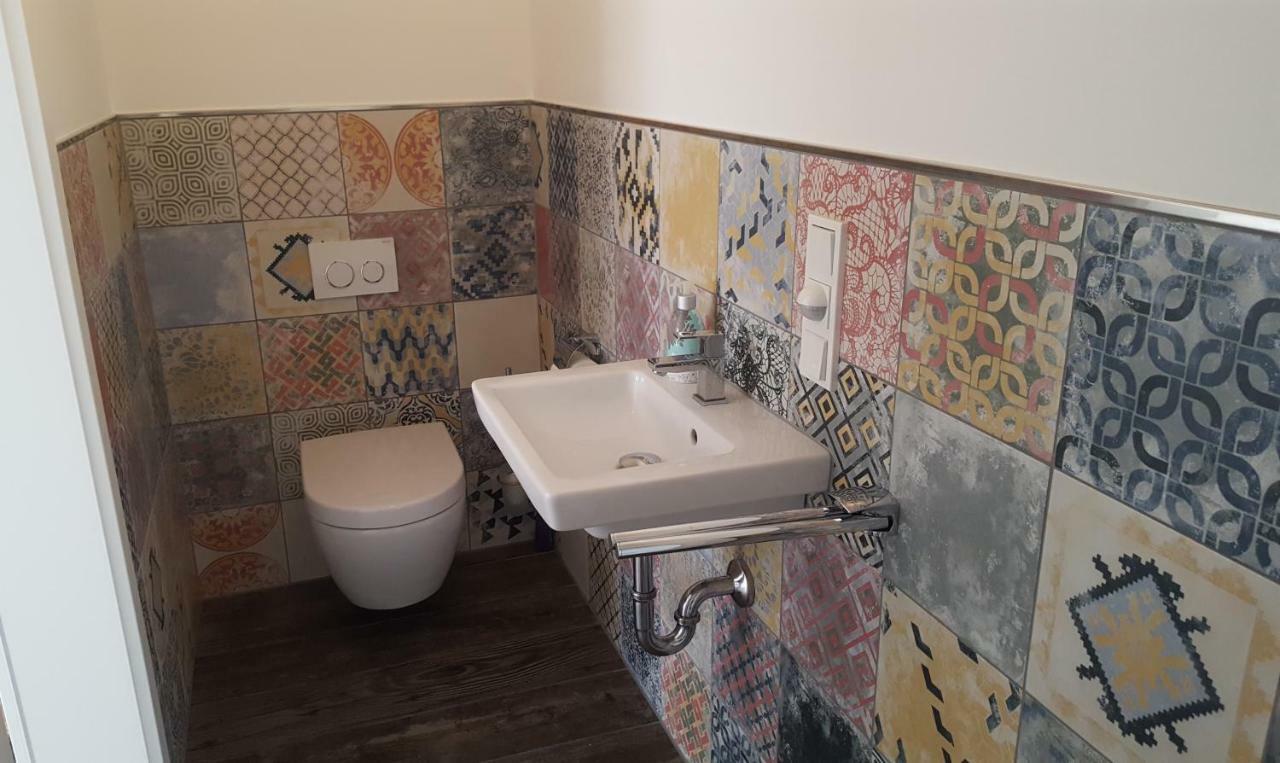 Zur Alten Rebe Ferienhaus Und Weingut Konz Exterior foto